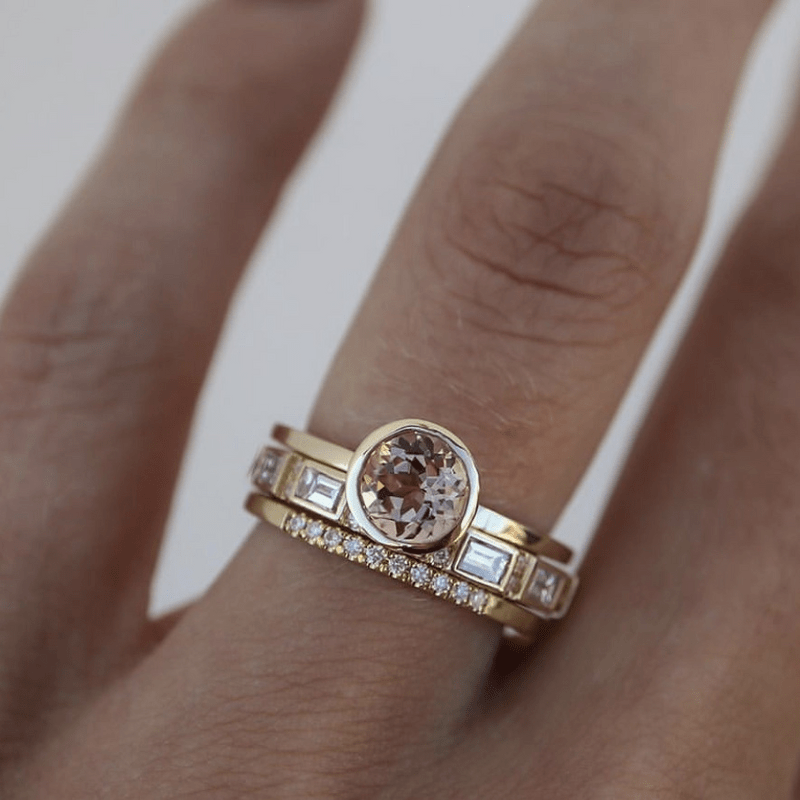 Anello Elegante con Cristallo in Oro