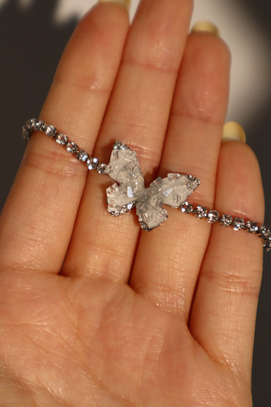 Bracciale con farfalla in cristallo blu