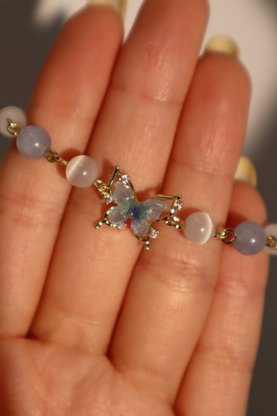 Bracciale con pietra di luna a farfalla blu