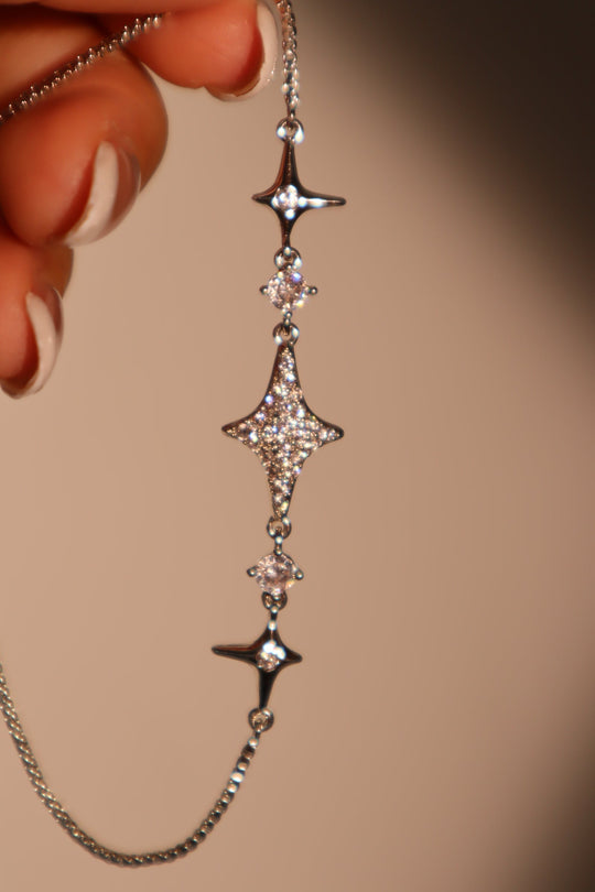 Bracciale con stella polare multidiamante