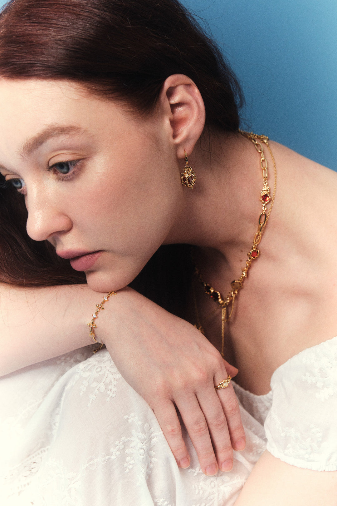 Bracciale con croce multidiamante