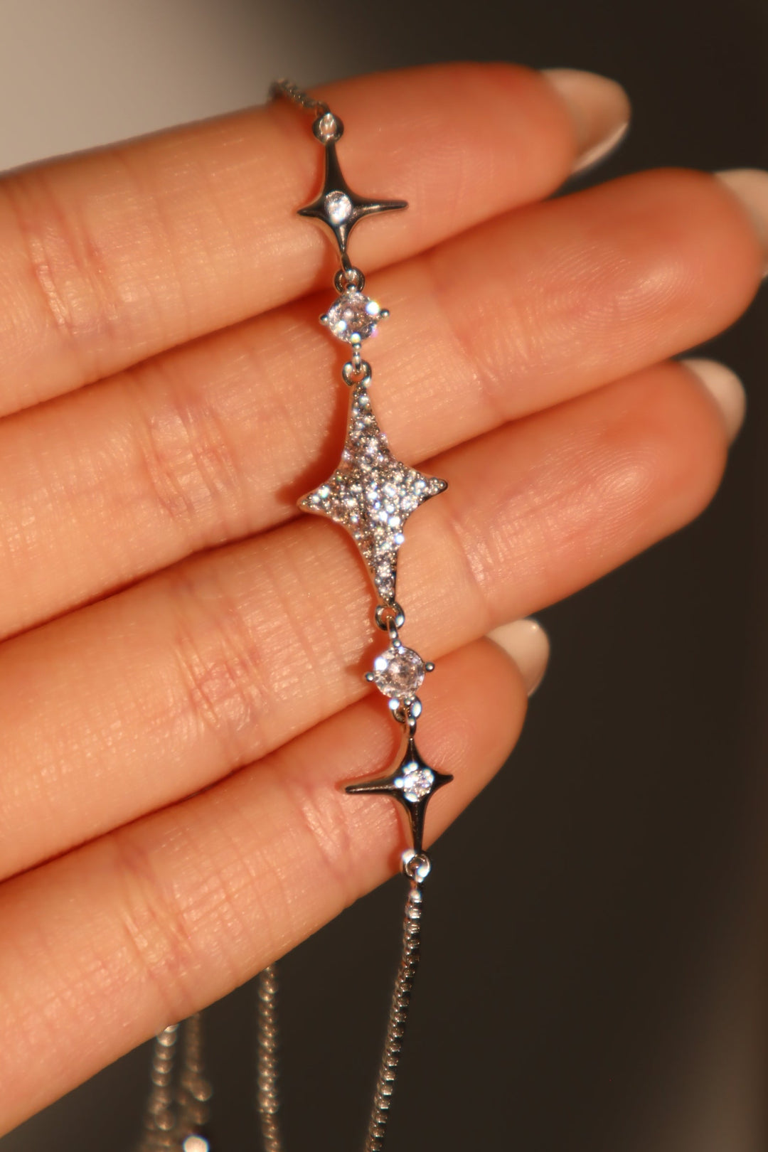Bracciale con stella polare multidiamante