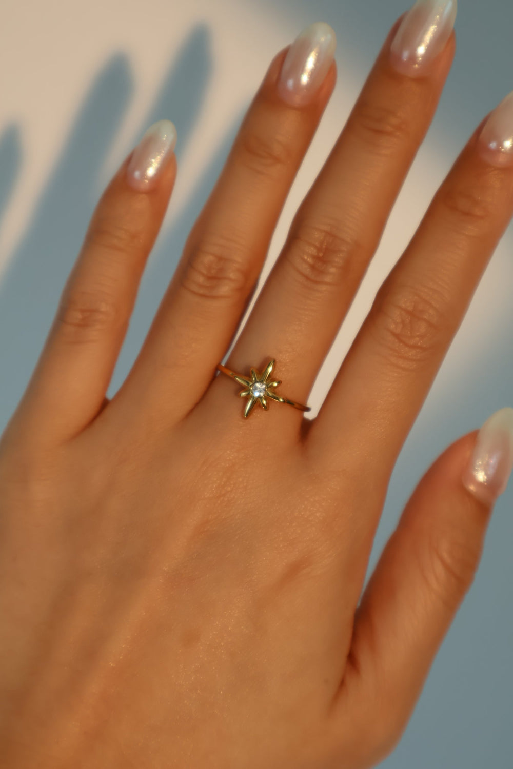 Anello in acciaio inossidabile con stella polare e diamanti