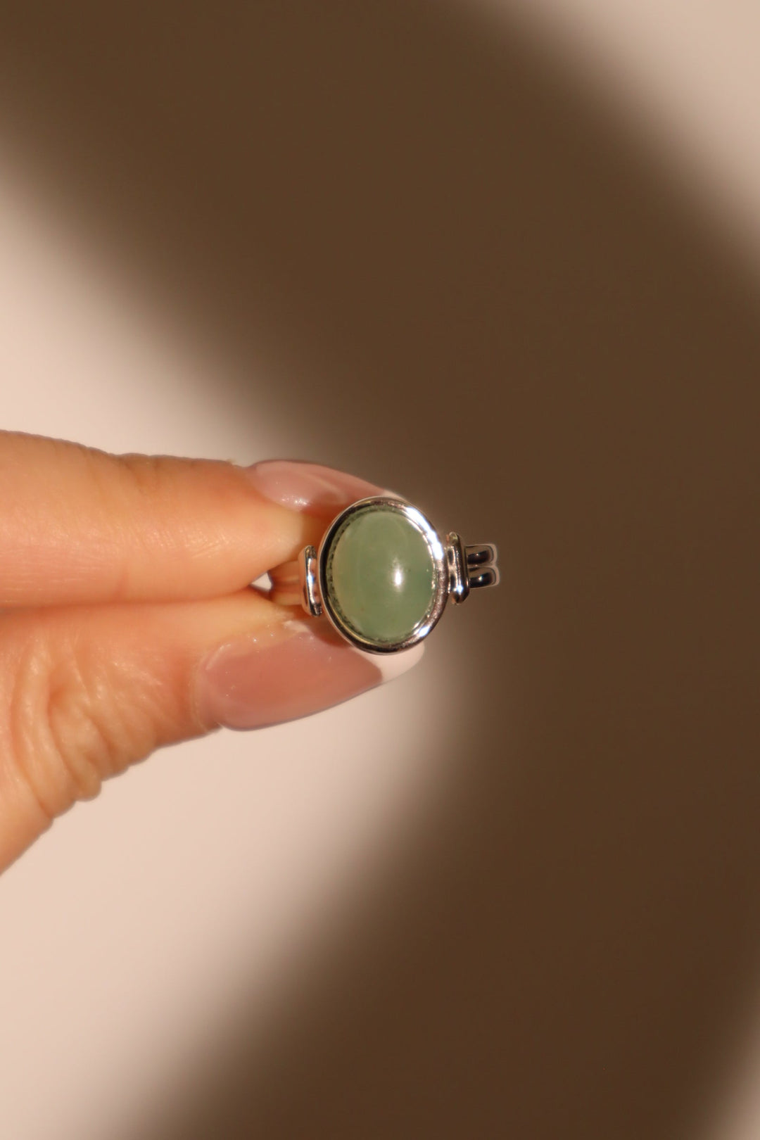 Anello in giada naturale in acciaio inossidabile