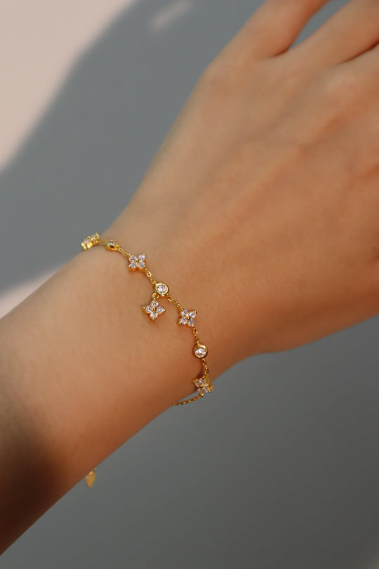 Bracciale multi-foglia portafortuna in vermeil