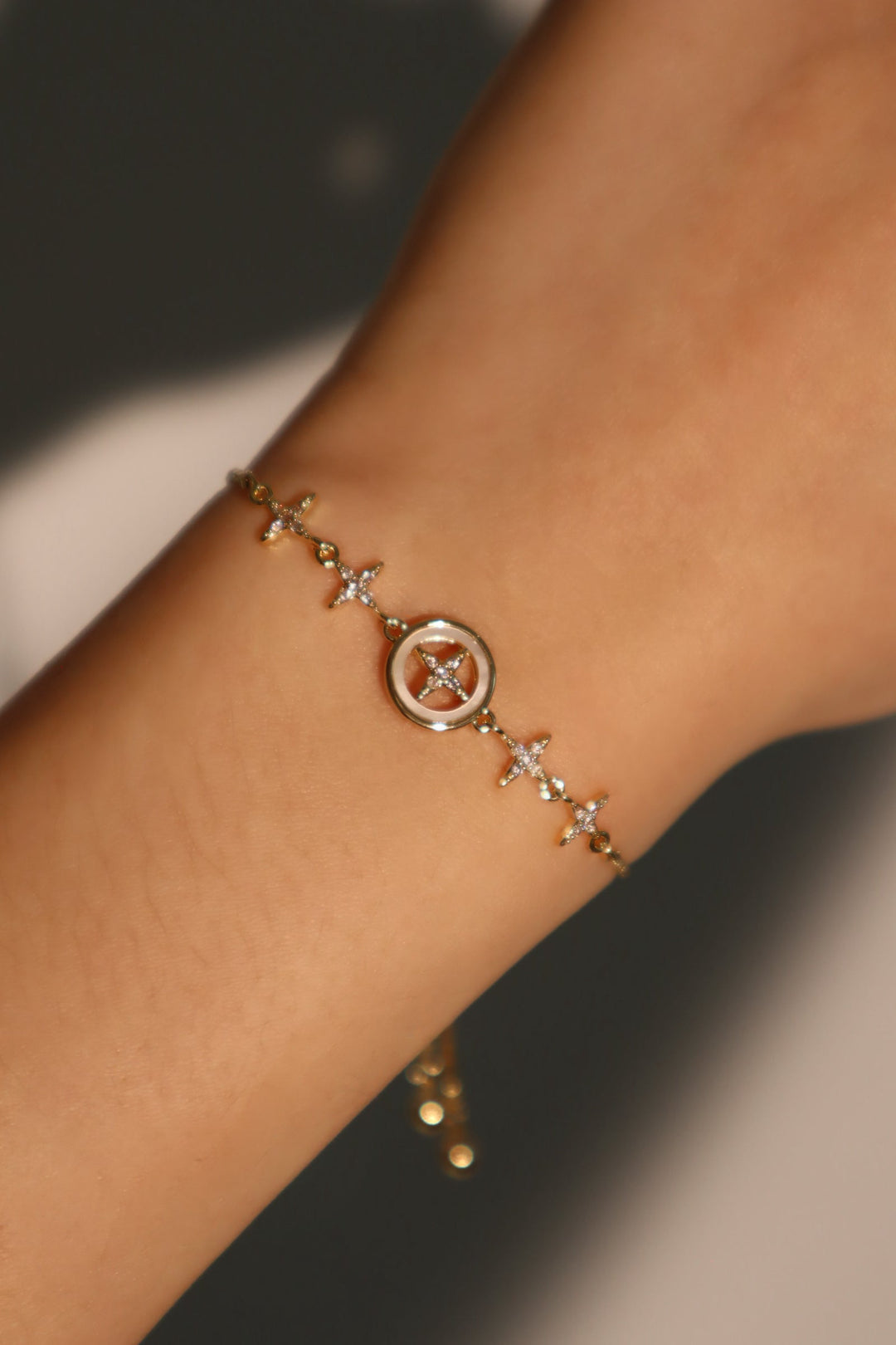 Bracciale con stella polare in diamanti