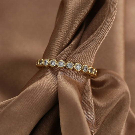 Anello a bolla con diamante