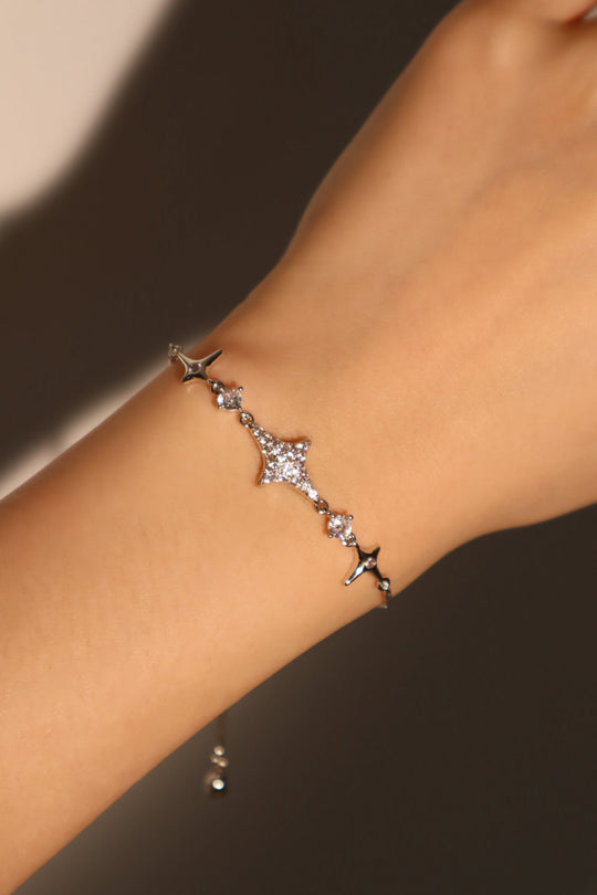 Bracciale con stella polare multidiamante