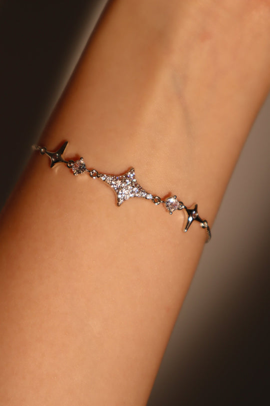 Bracciale con stella polare multidiamante
