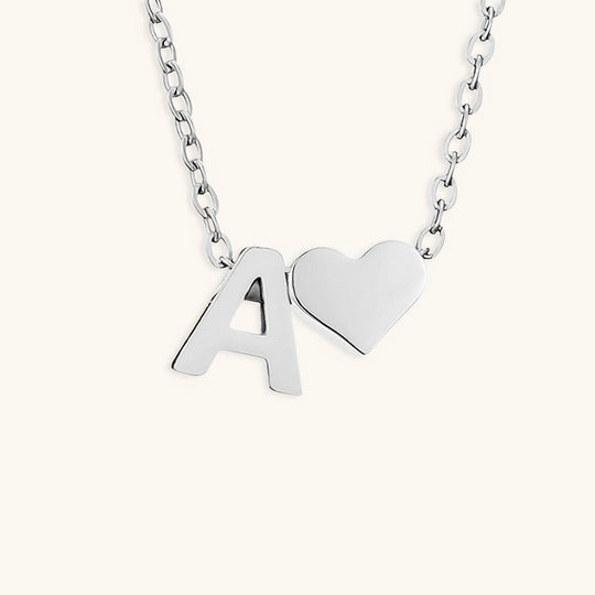 Collana con lettera iniziale Ria in oro