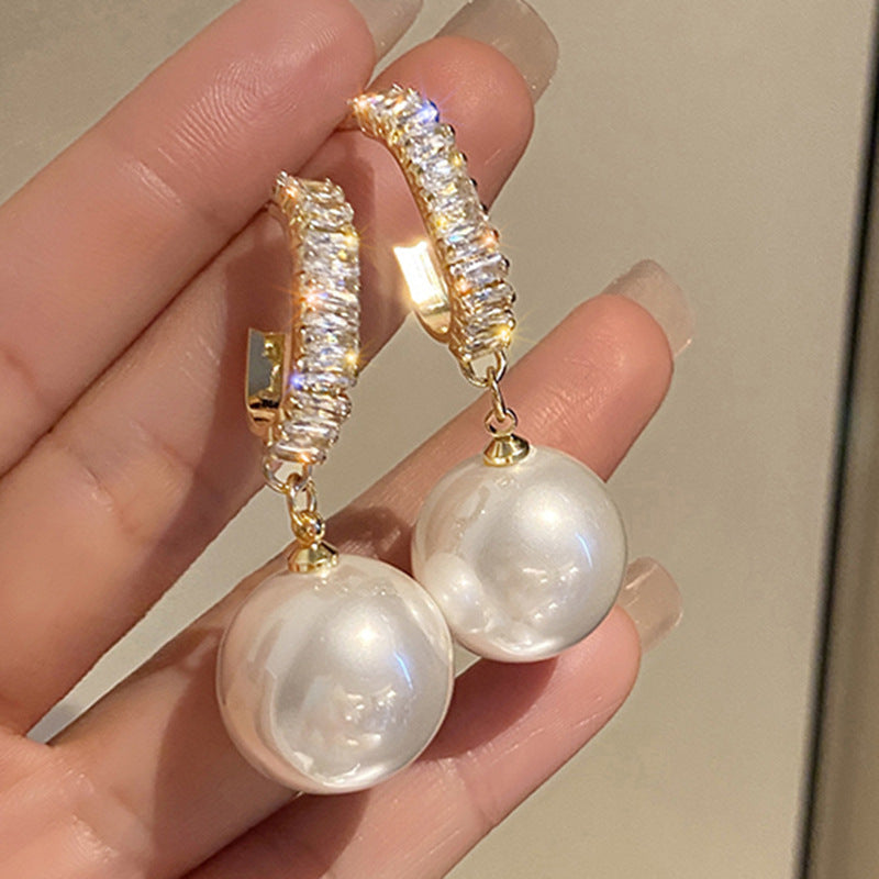Orecchini di Lusso con Perle e Zirconia
