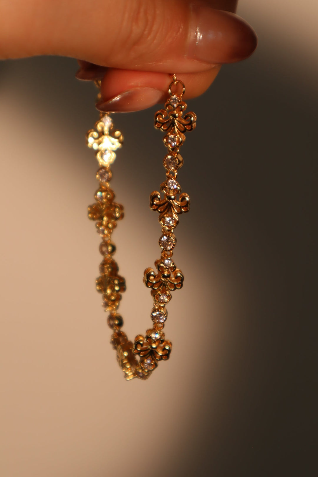 Bracciale Iris con diamanti multipli