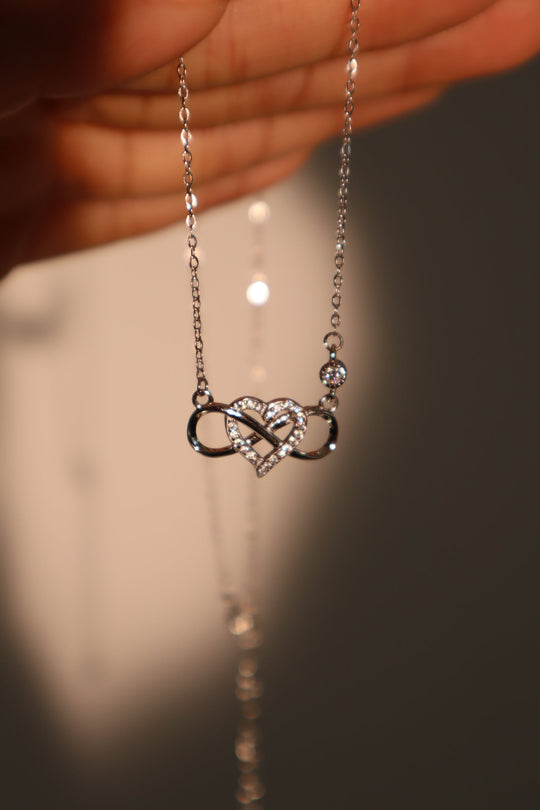Collana Amore Infinito