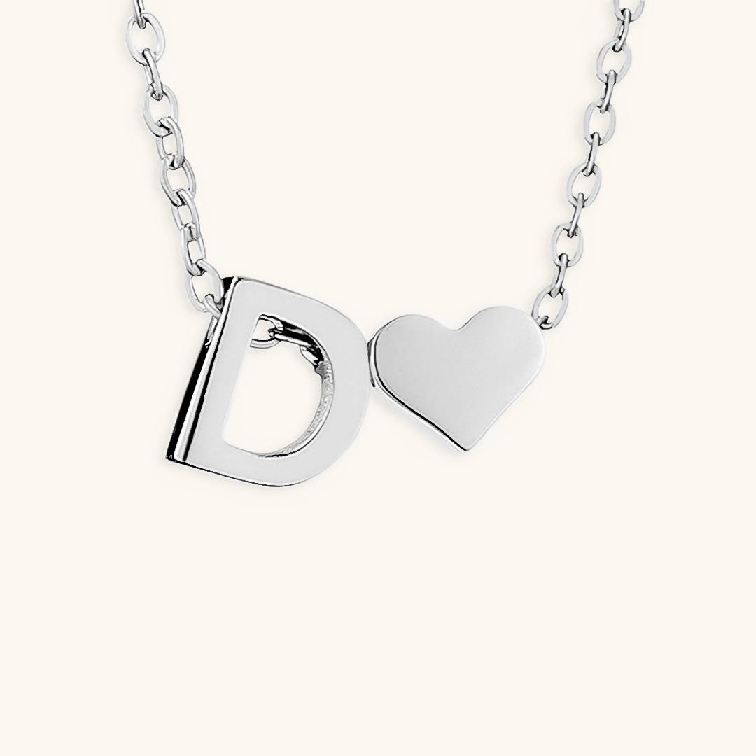 Collana con lettera iniziale Ria in oro