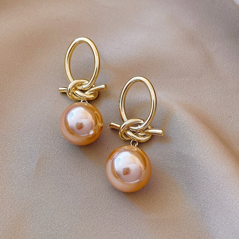 Orecchini a Cerchio con Perle in Oro