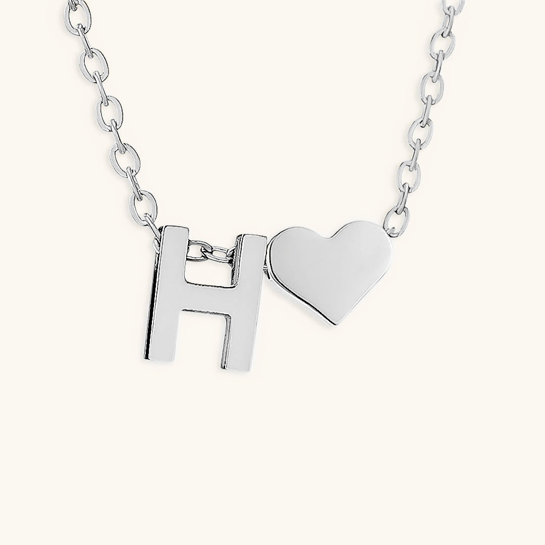 Collana con lettera iniziale Ria in oro