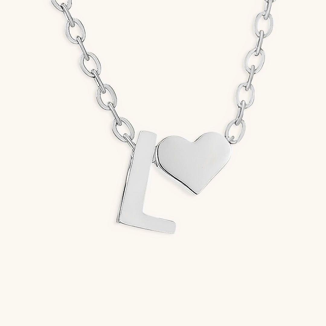 Collana con lettera iniziale Ria in oro