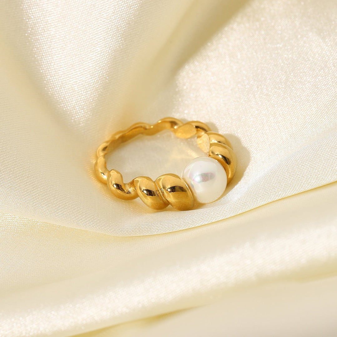 Anello con perla d'acqua dolce Scarlett