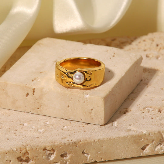 Anello con perla d'acqua dolce Cerulia