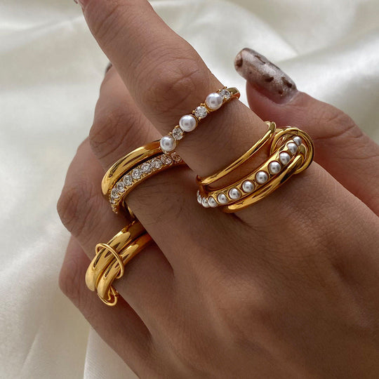 Anello con diamanti impilati Alison