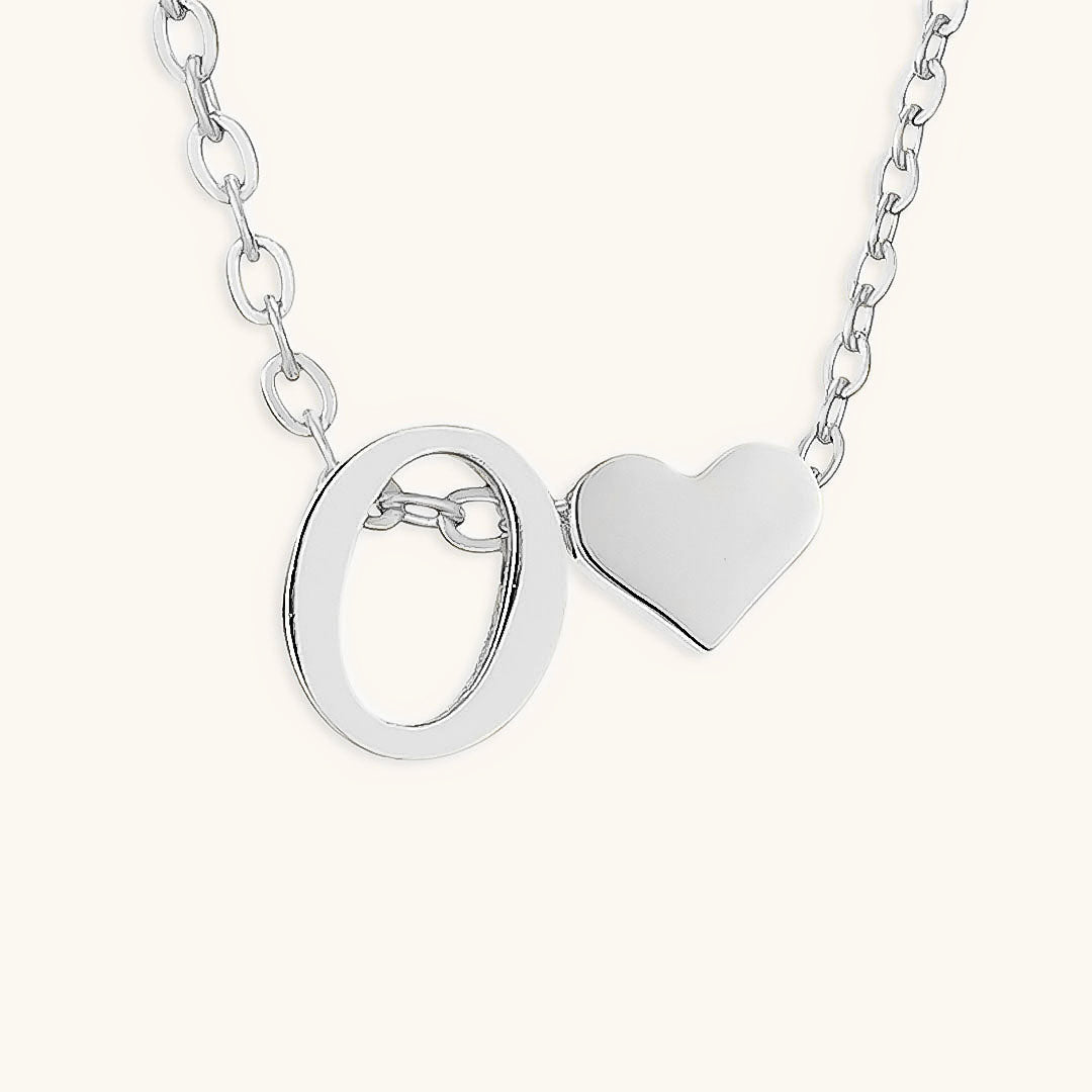Collana con lettera iniziale Ria in oro