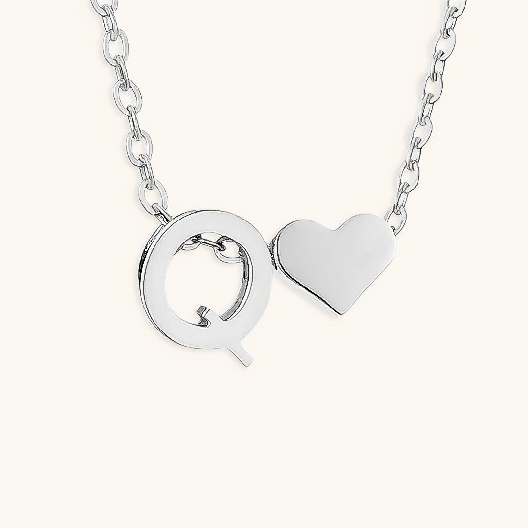 Collana con lettera iniziale Ria in oro