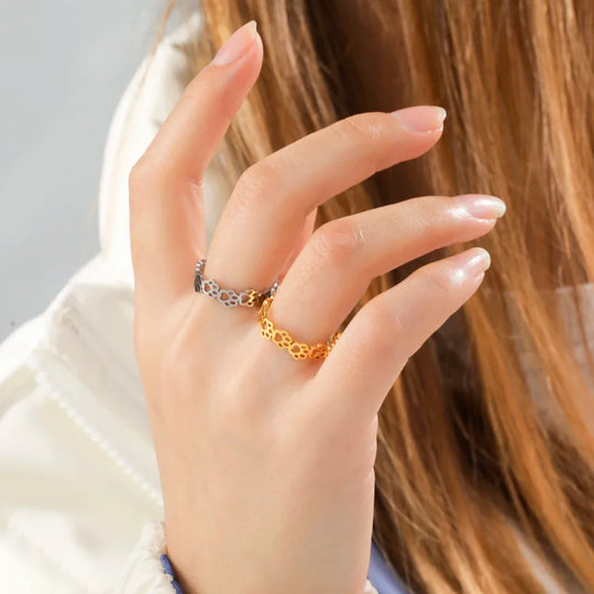 Anello Regolabile con Zampa