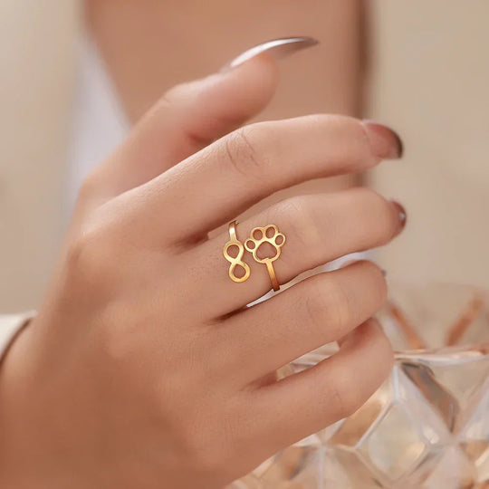 Anello Infinito con Zampa