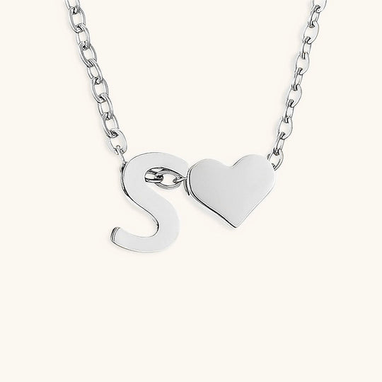 Collana con lettera iniziale Ria in oro