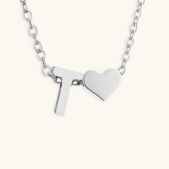 Collana con lettera iniziale Ria in oro