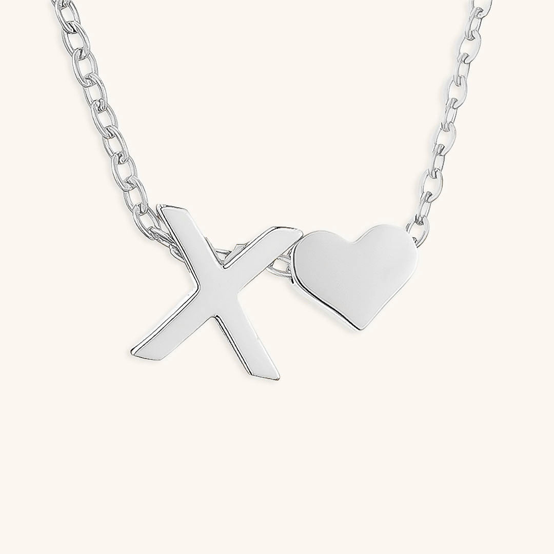 Collana con lettera iniziale Ria in oro