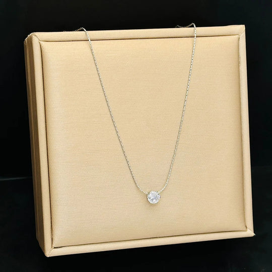 Collana di pietre moissanite Cléa