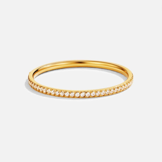 Anello Eternity in cristallo