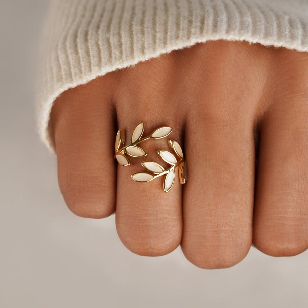 Anello in foglia d'oro