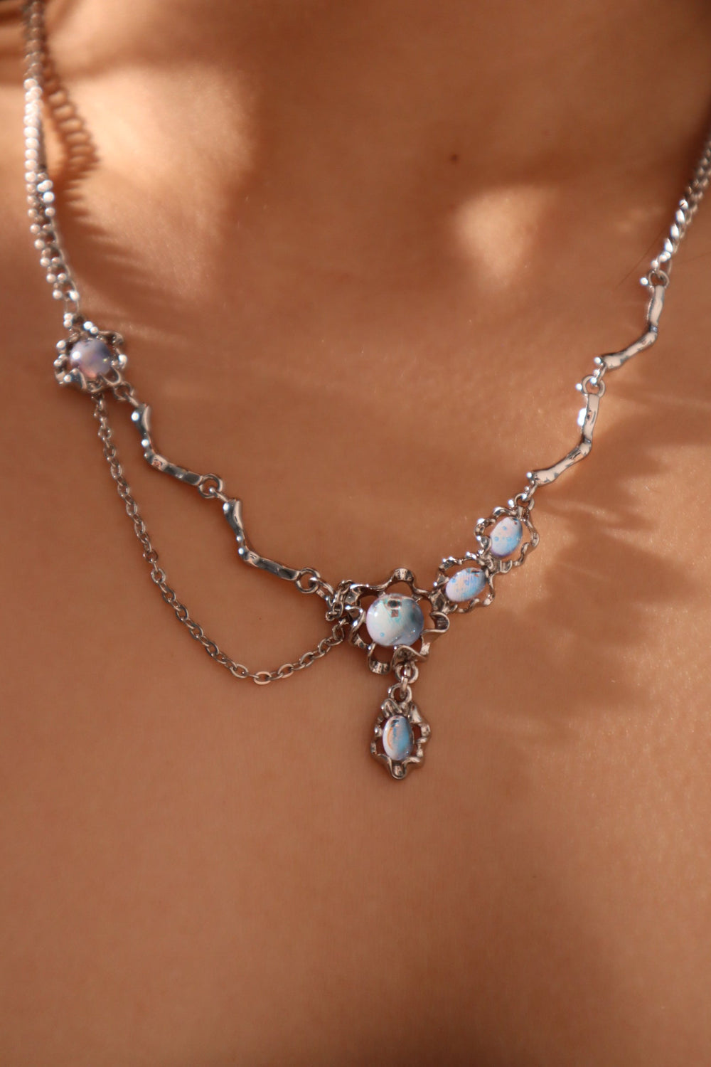 Collana pendente con pietra di luna