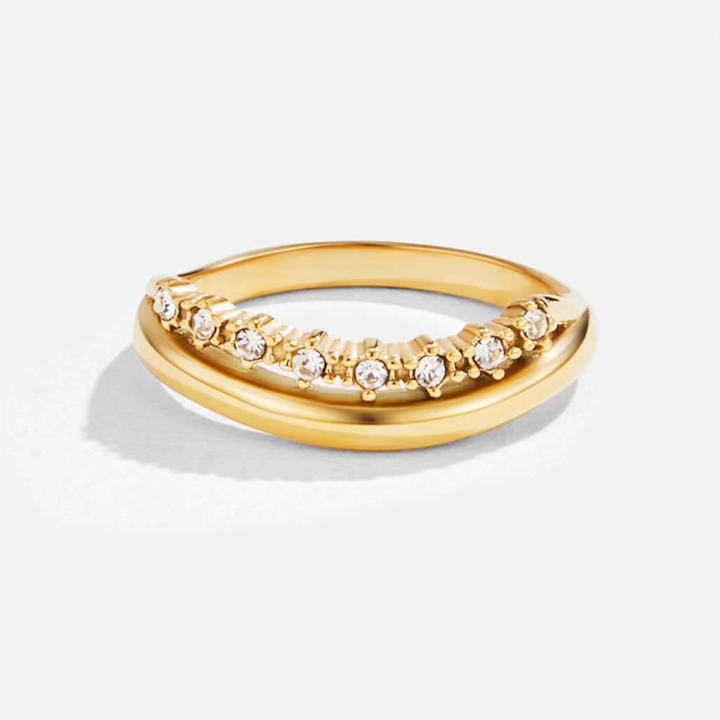 Anello a strati con cristalli bianchi Marissa