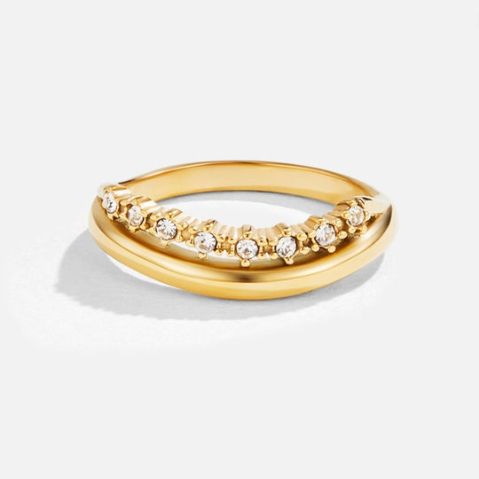 Anello a strati con cristalli bianchi Marissa