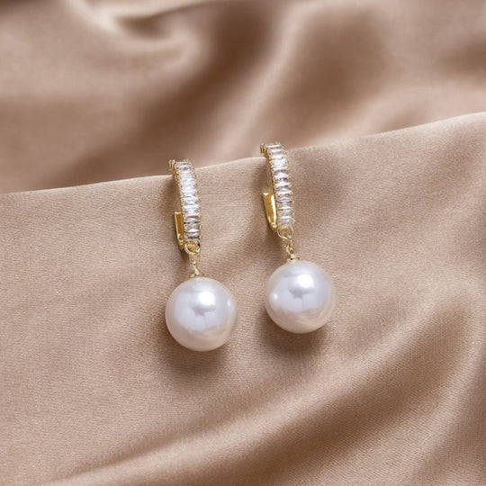 Orecchini di Lusso con Perle e Zirconia