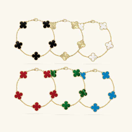 Set di sei braccialetti portafortuna
